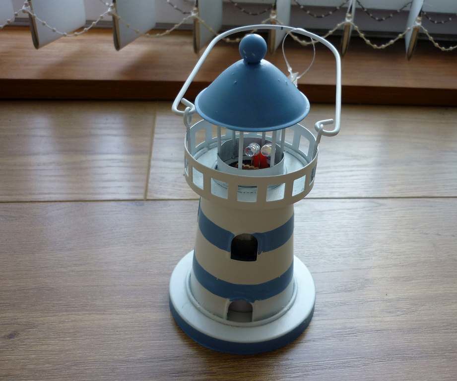 The 31 Year LED Flasher for Model Lighthouses Etc..