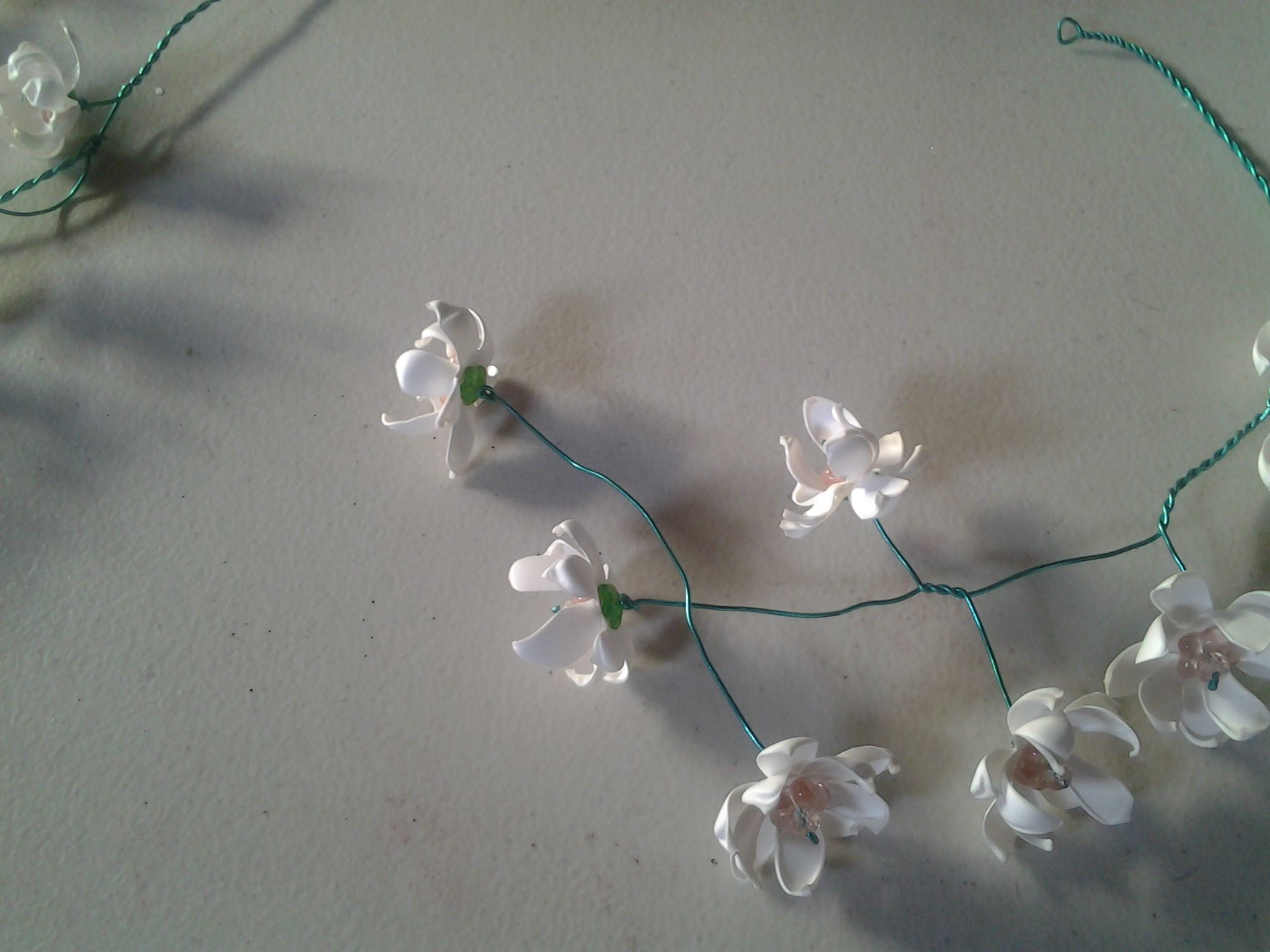 Sakura Blossom Necklace and Earrings With YUPO Paper 5 Steps (with