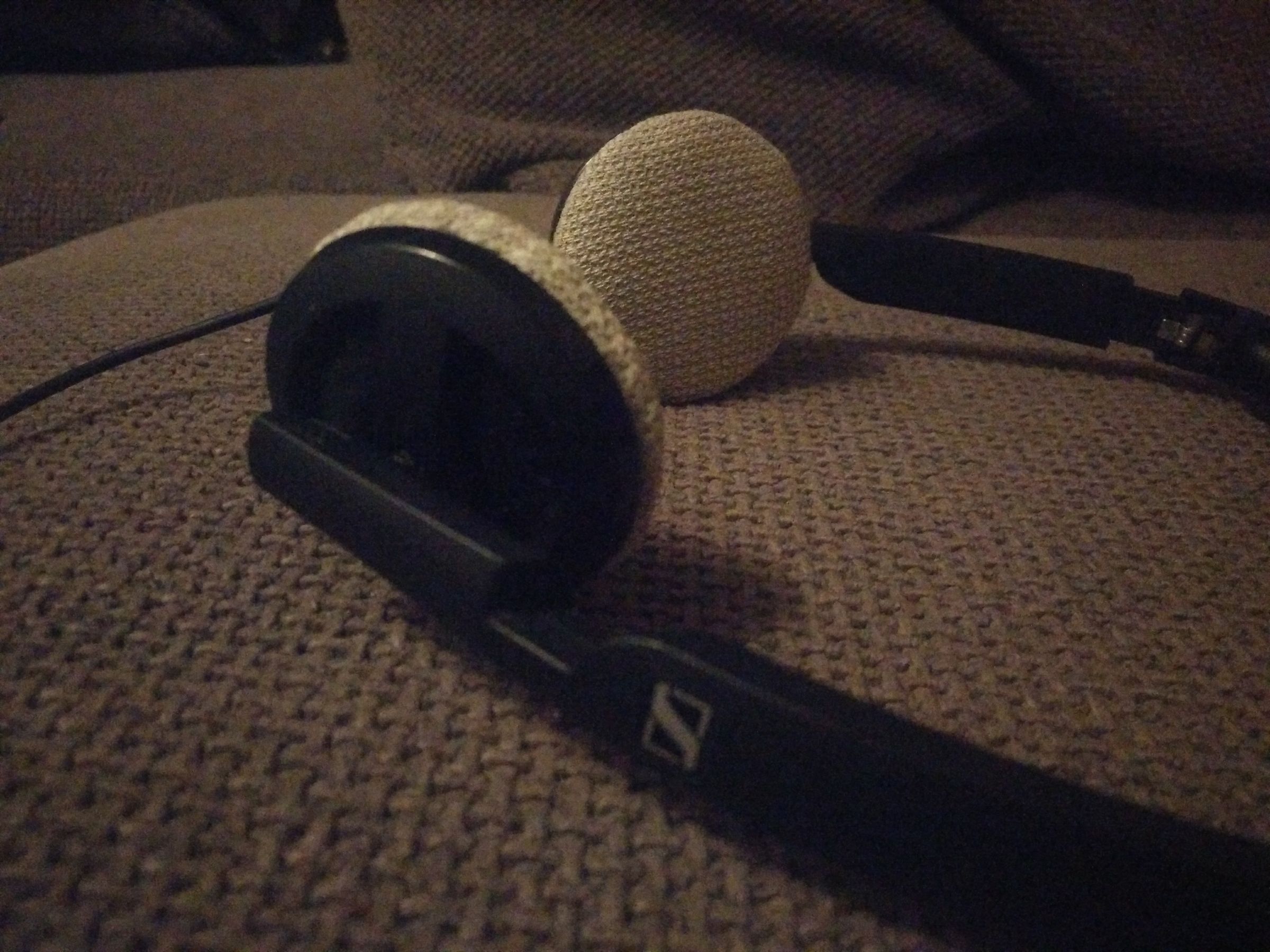 Stylish and Comfortable Replacement Earpads 5 Steps (with Pictures