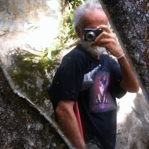 Emergency Crutch From a Broom