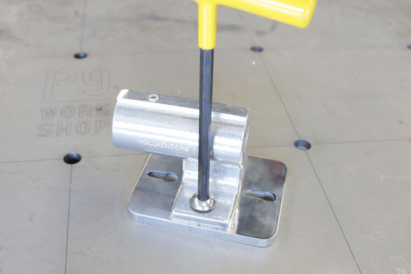 Detachable Projector Wall Mount : 19 Steps (with Pictures) - Instructables