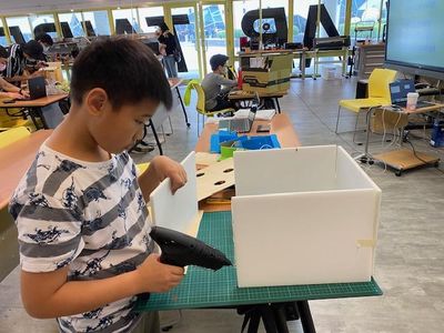 Glue Box