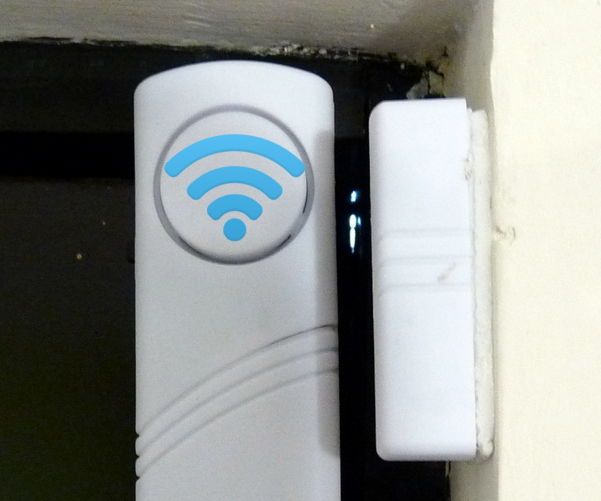 $4 WiFi Door Alarm Using a ESP8266 #IoT