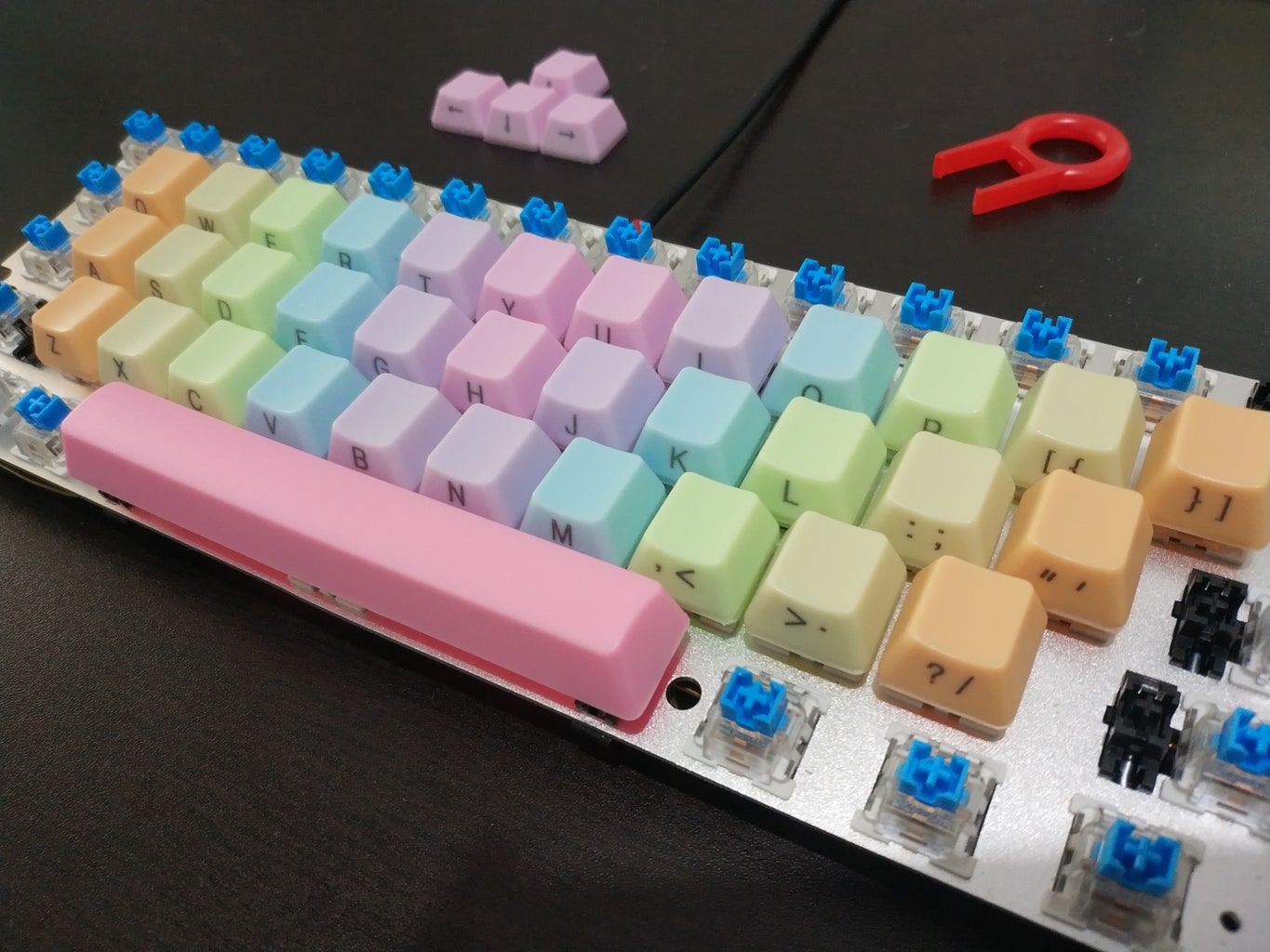 A Hand-wired USB & Bluetooth Keyboard Powered by Python : 5 Steps ...