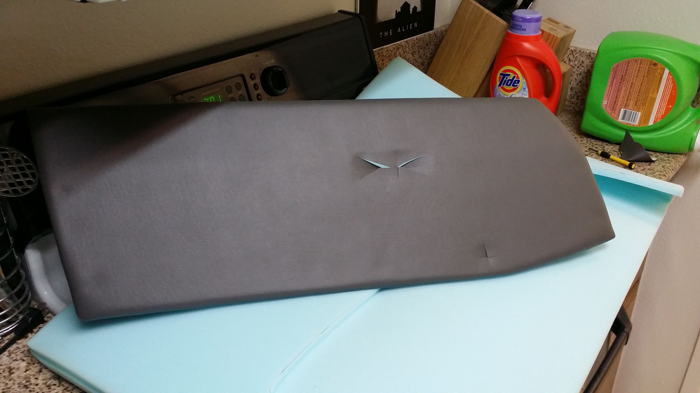 DIY Reupholster Vehicle Door Panels 4 Steps (with Pictures