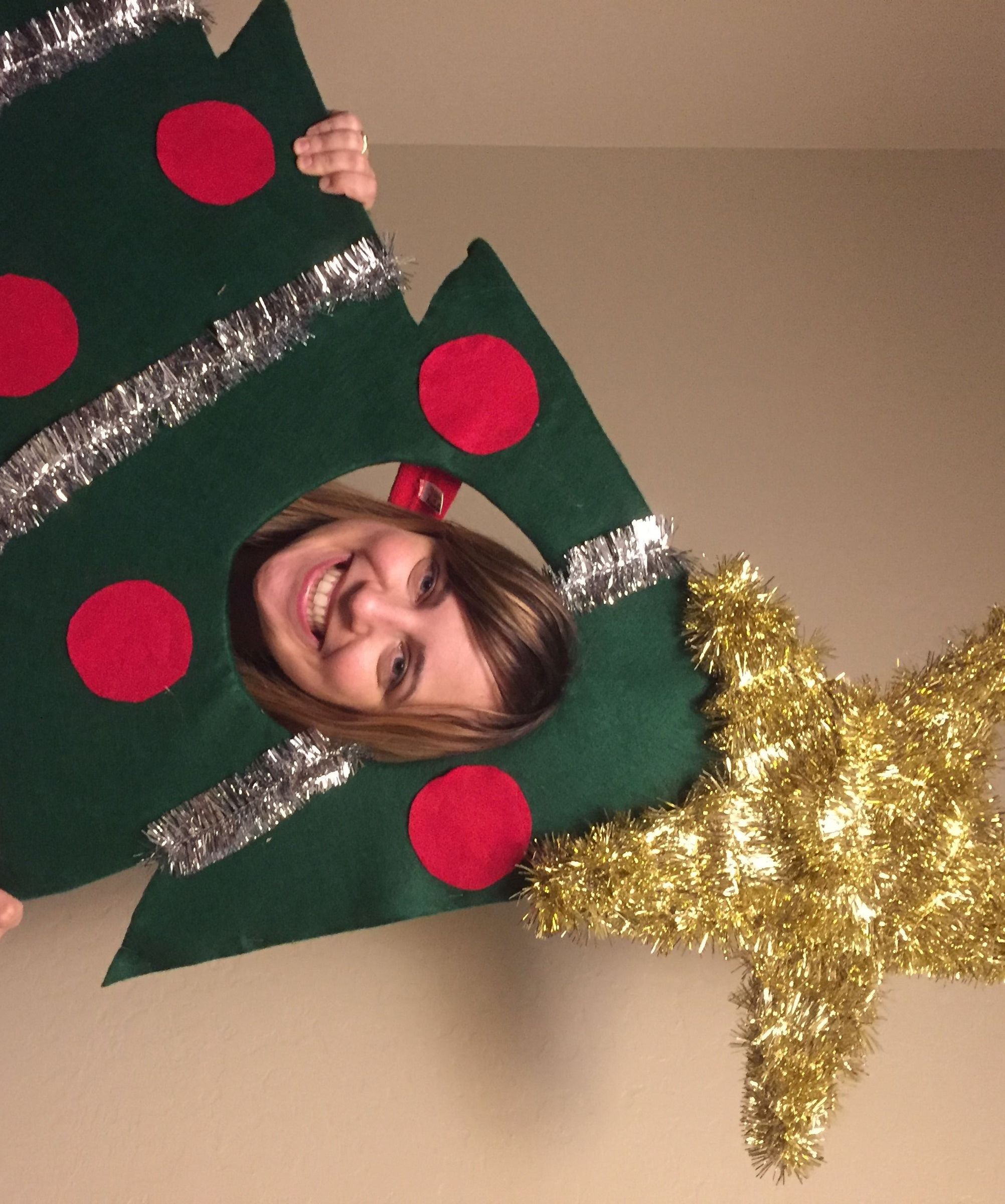 Christmas Tree – Face in Hole Photo Prop / Standin