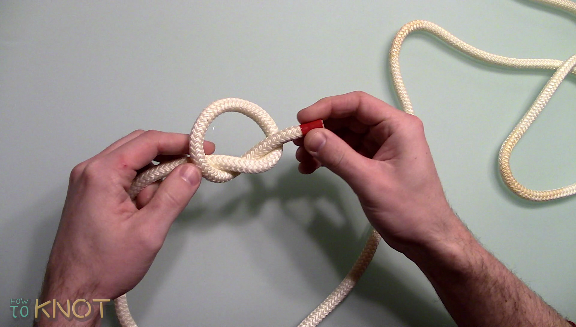 How to Tie an Overhand Knot Instructables