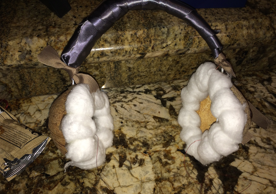  Coco-Beats by Midori and Carlie (DIY HEADPHONES)