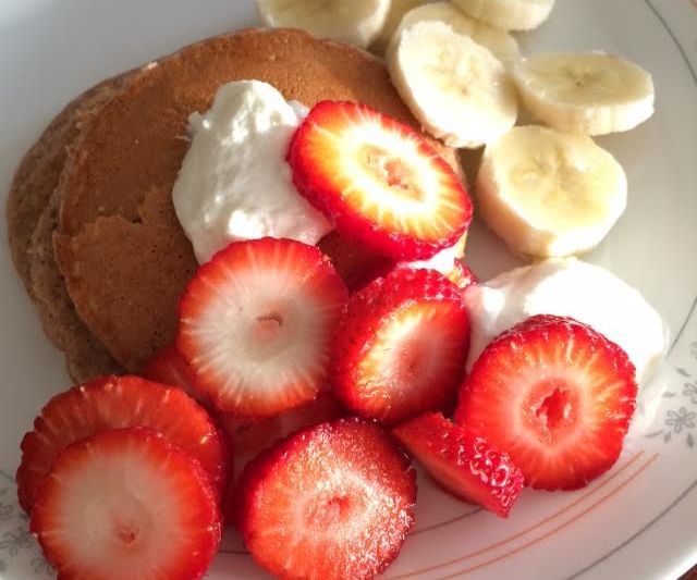 Vanilla Protein Pancakes With Strawberries and Bananas
