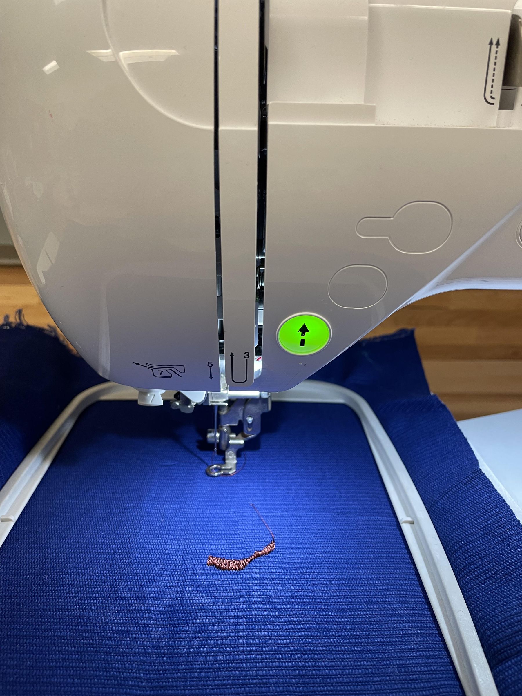 Getting Started With the Brother PE800 Embroidery Machine 8 Steps
