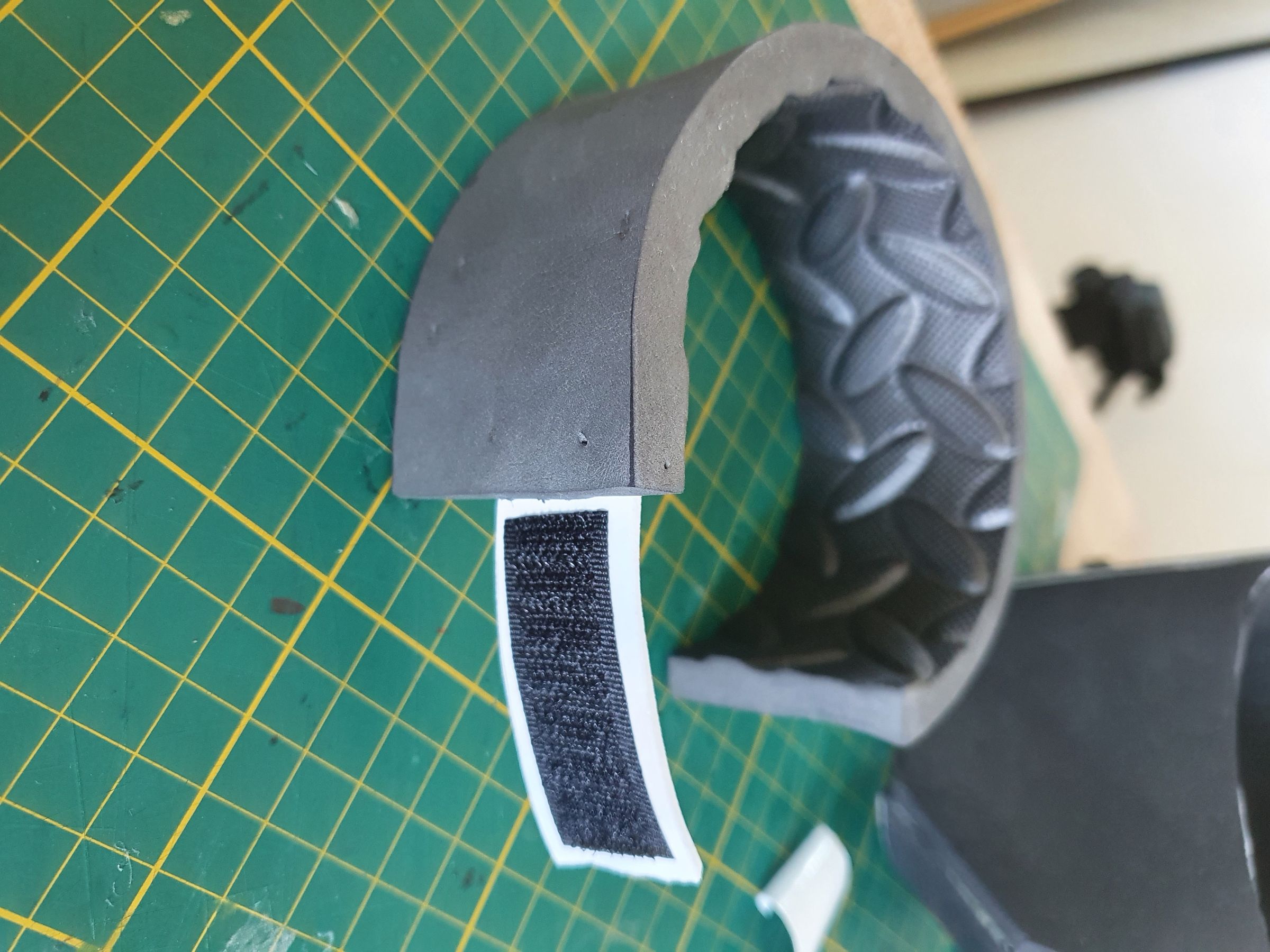 How to Make Mangaverse Spider-Man Gloves : 6 Steps (with Pictures ...