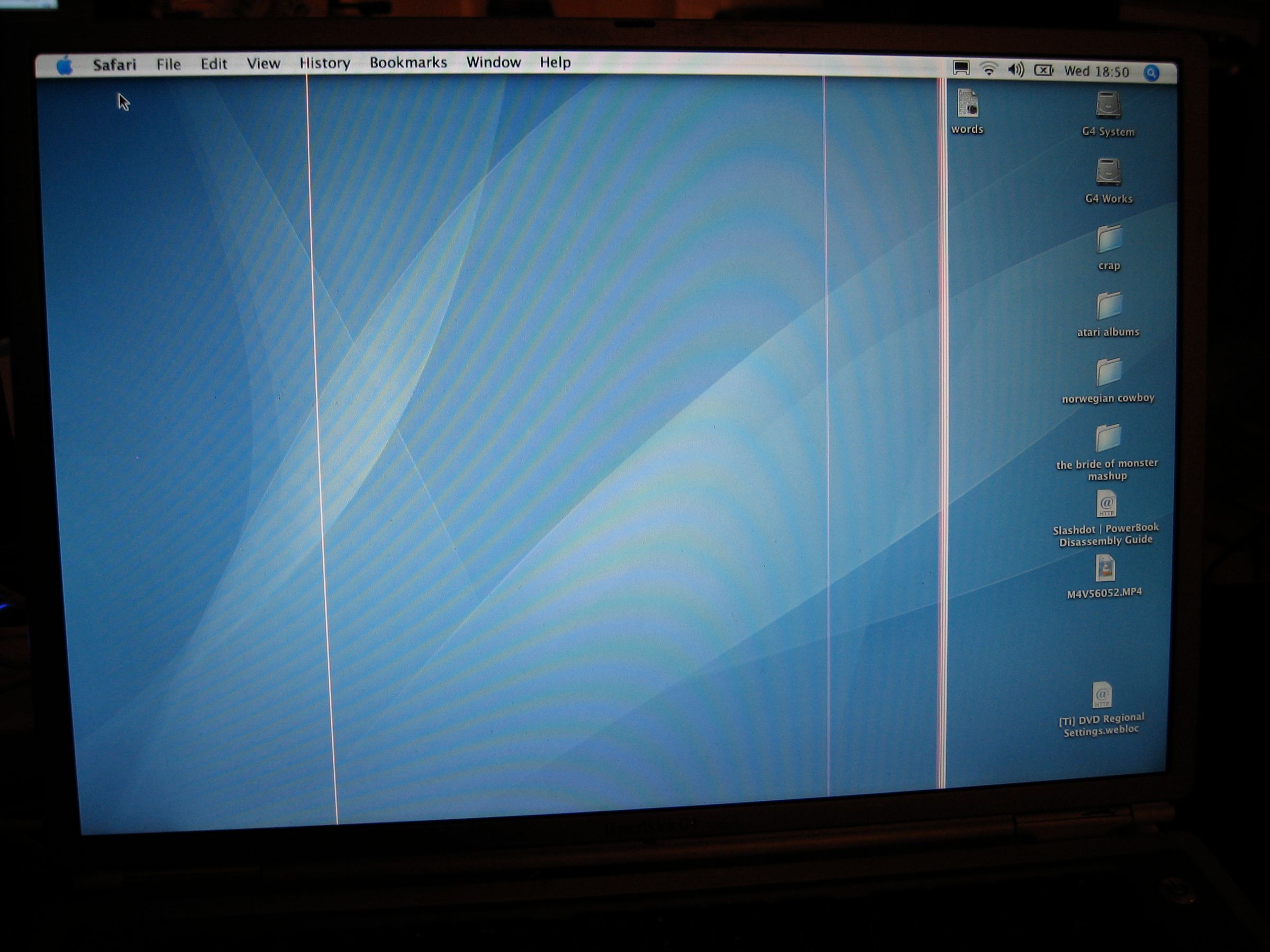 G4 Powerbook Virtical Lines Screenfix