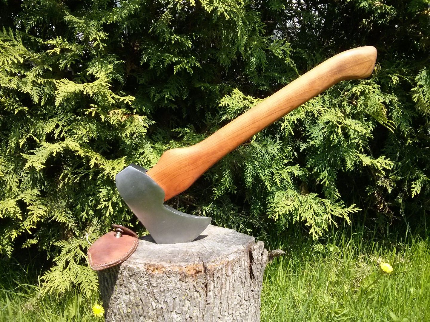Artisan Axe Created From Discarded Vintage Axe Head : 11 Steps (with  Pictures) - Instructables
