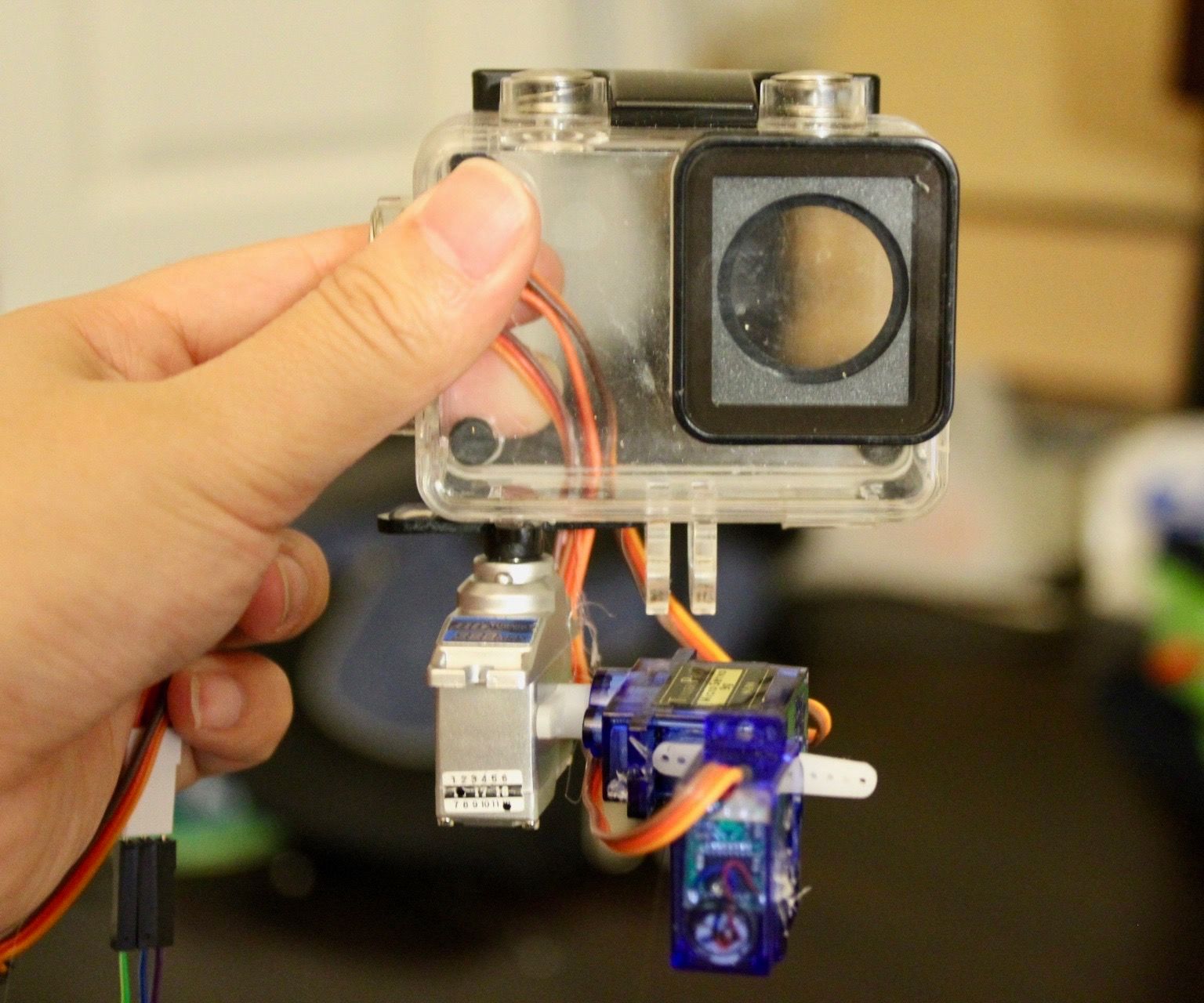 Cheap Handheld 3-axis Camera Gimbal 