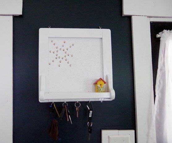 Cork Board and Key Caddy Makeover!