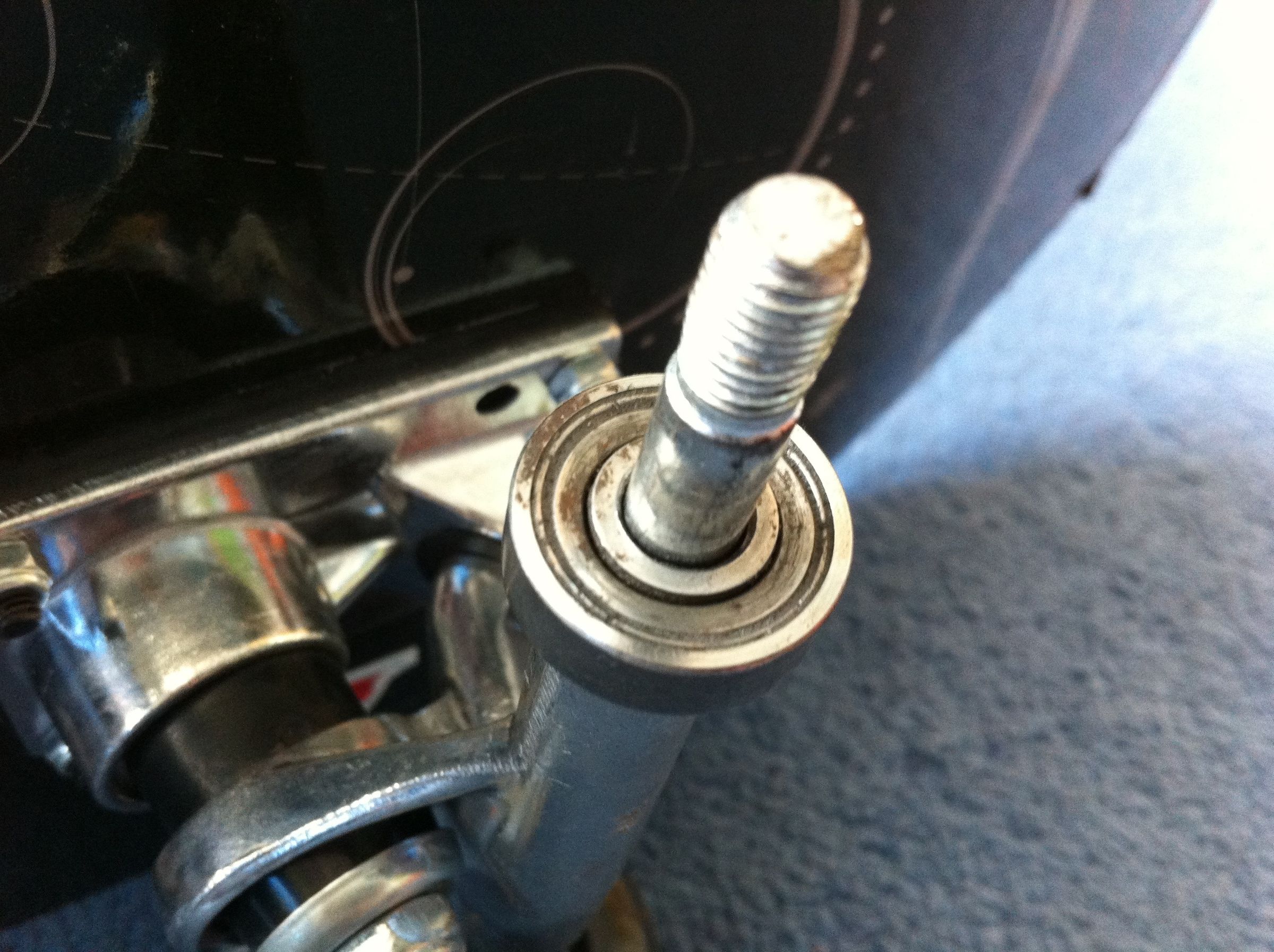 Replace Skateboard Bearings 4 Steps (with Pictures) Instructables