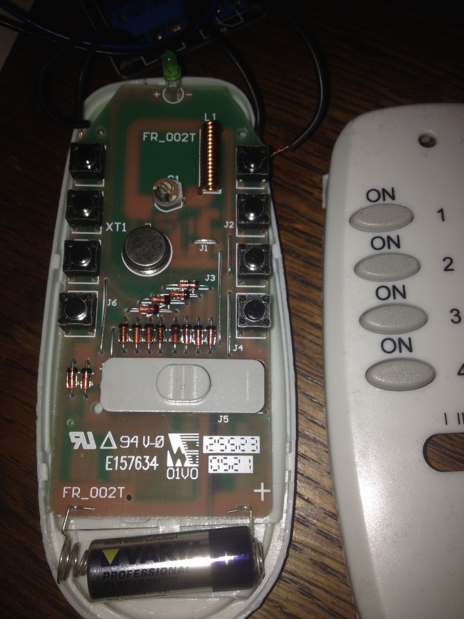 Christmas Tree Lights Controlled by Phone? a Simple of Things