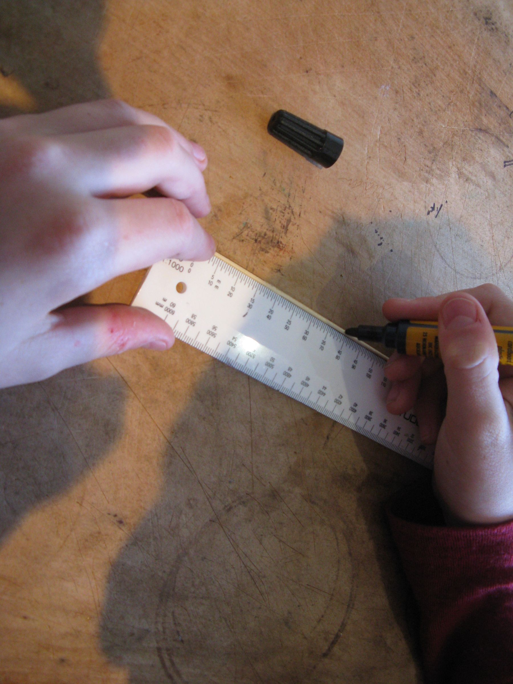 Thumb Wrestling Ring. : 9 Steps - Instructables