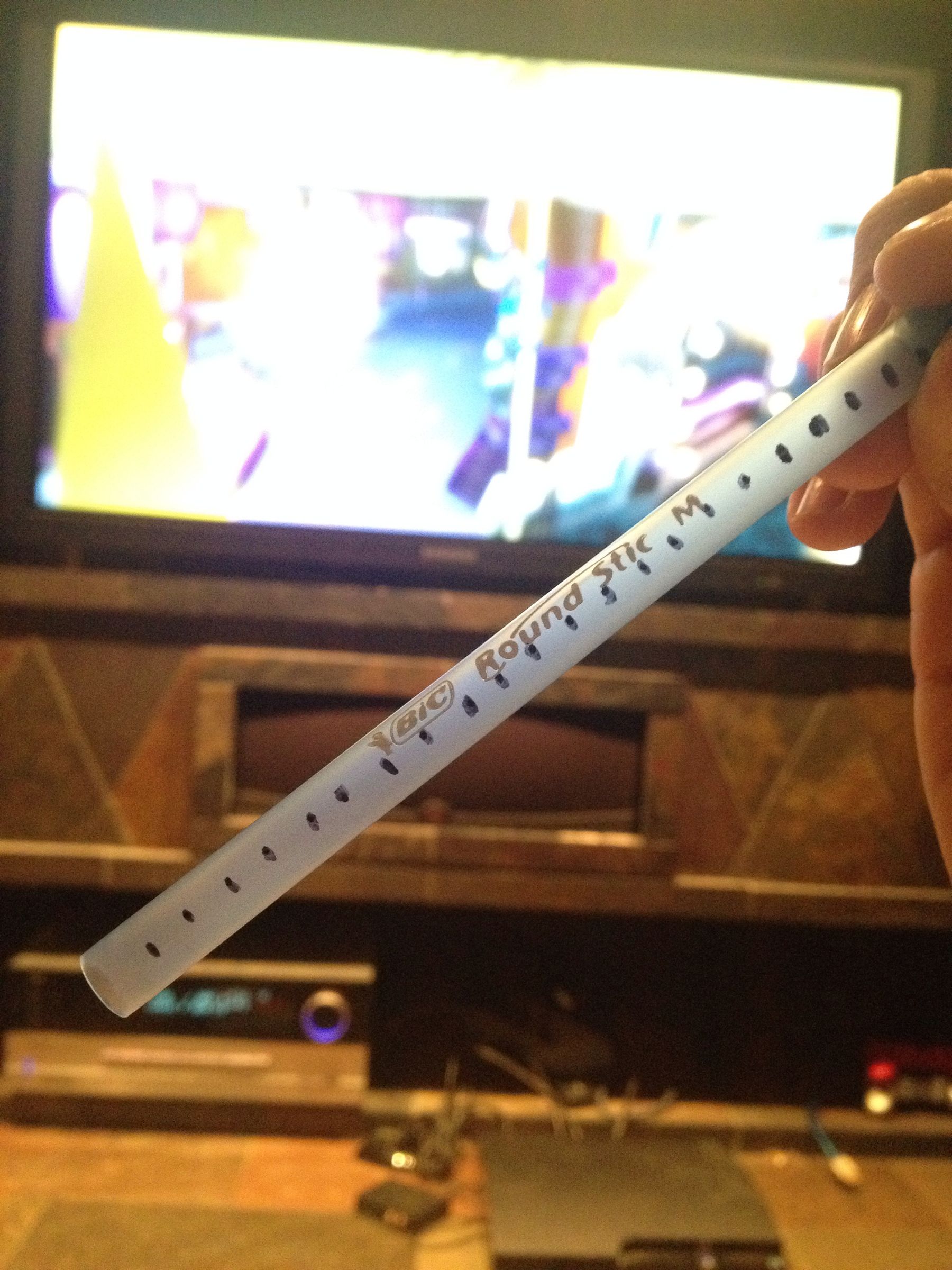 Pan Flute Out of Pens 5 Steps Instructables