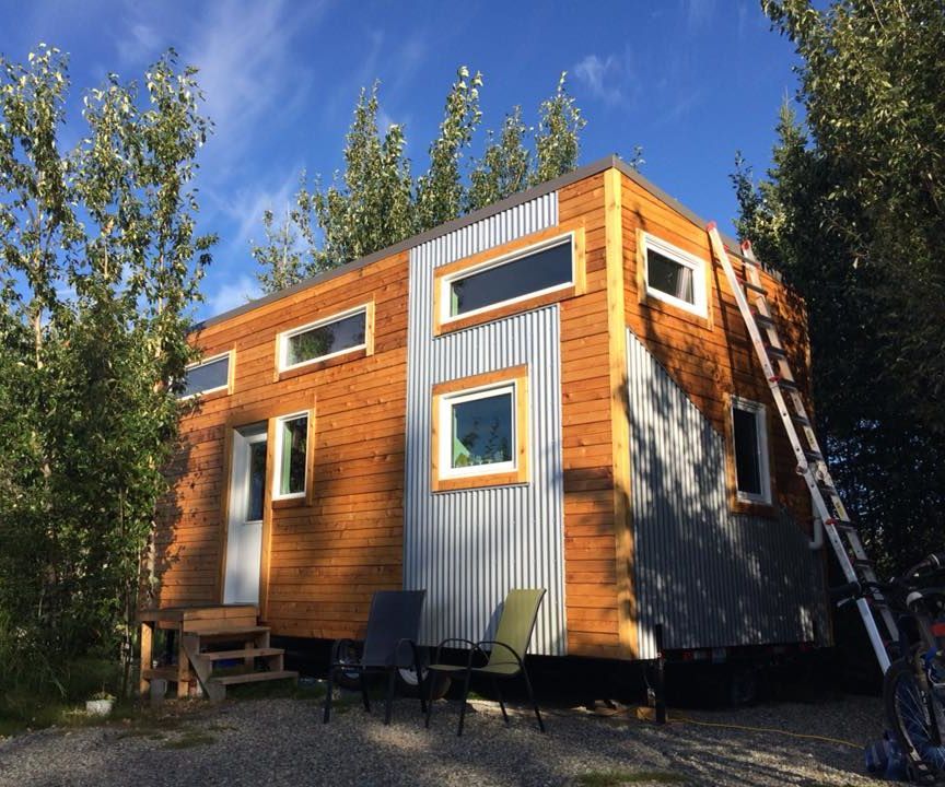 Energy Efficient Tiny House on Wheels