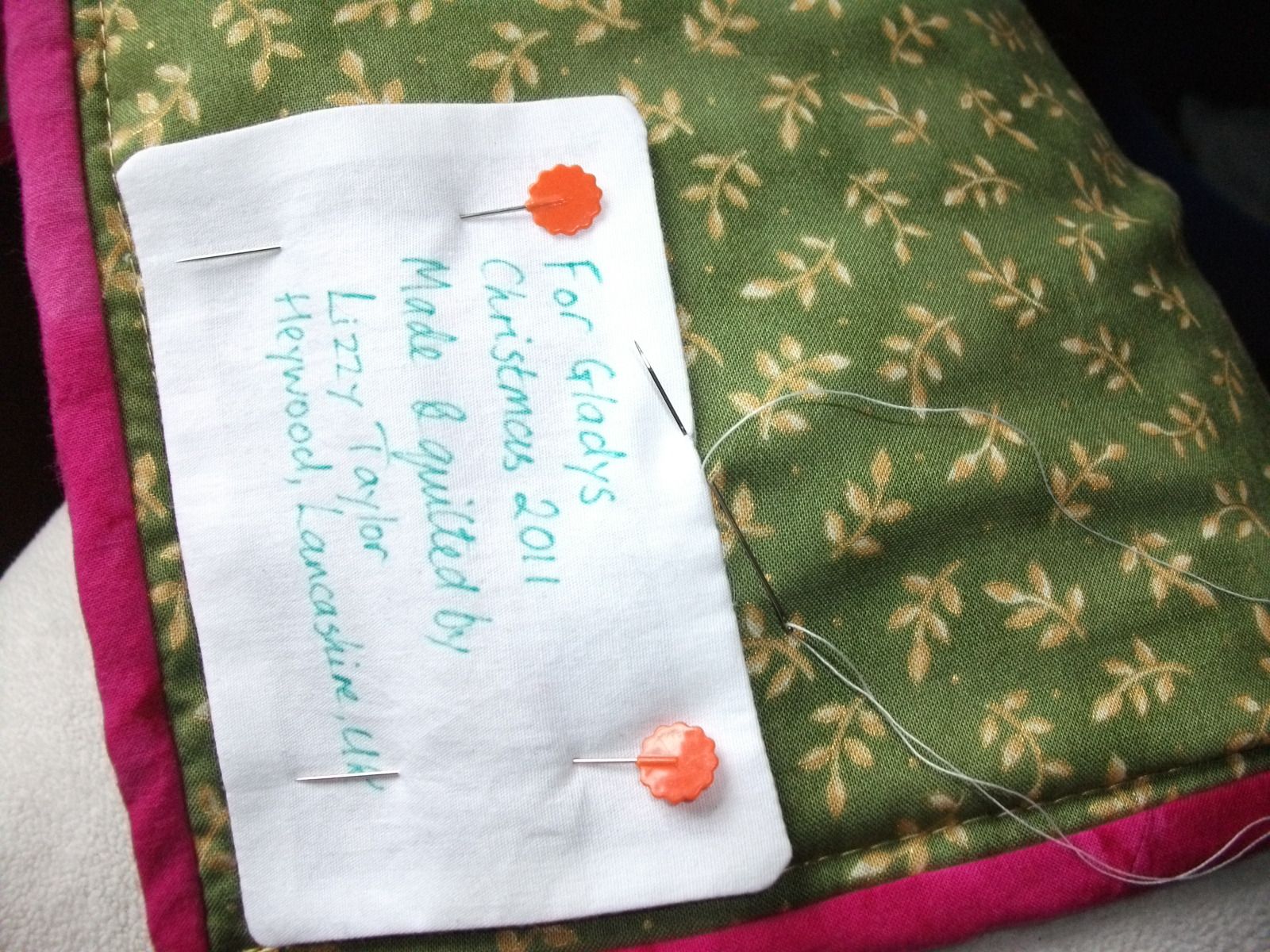 Quilting Basics Muslin and Dryer Sheet Quilt Label 3 Steps