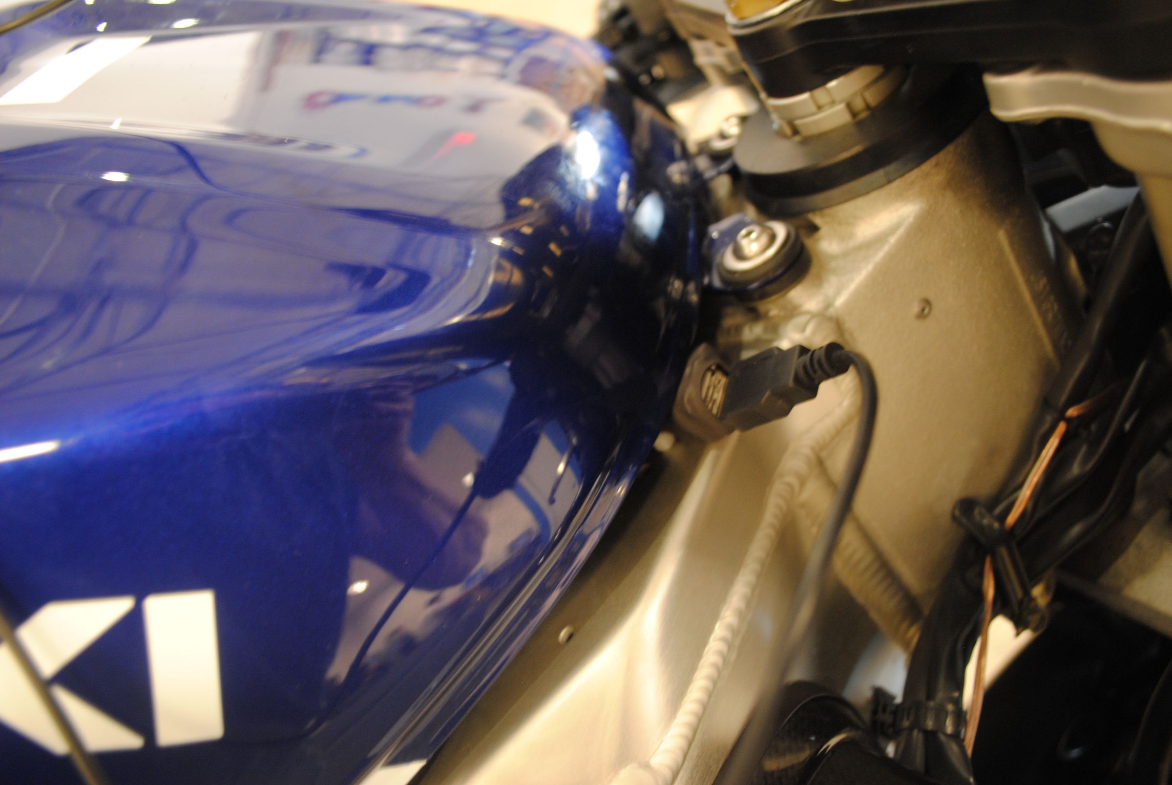 How to Install a Custom USB Charger in your Motorcycle