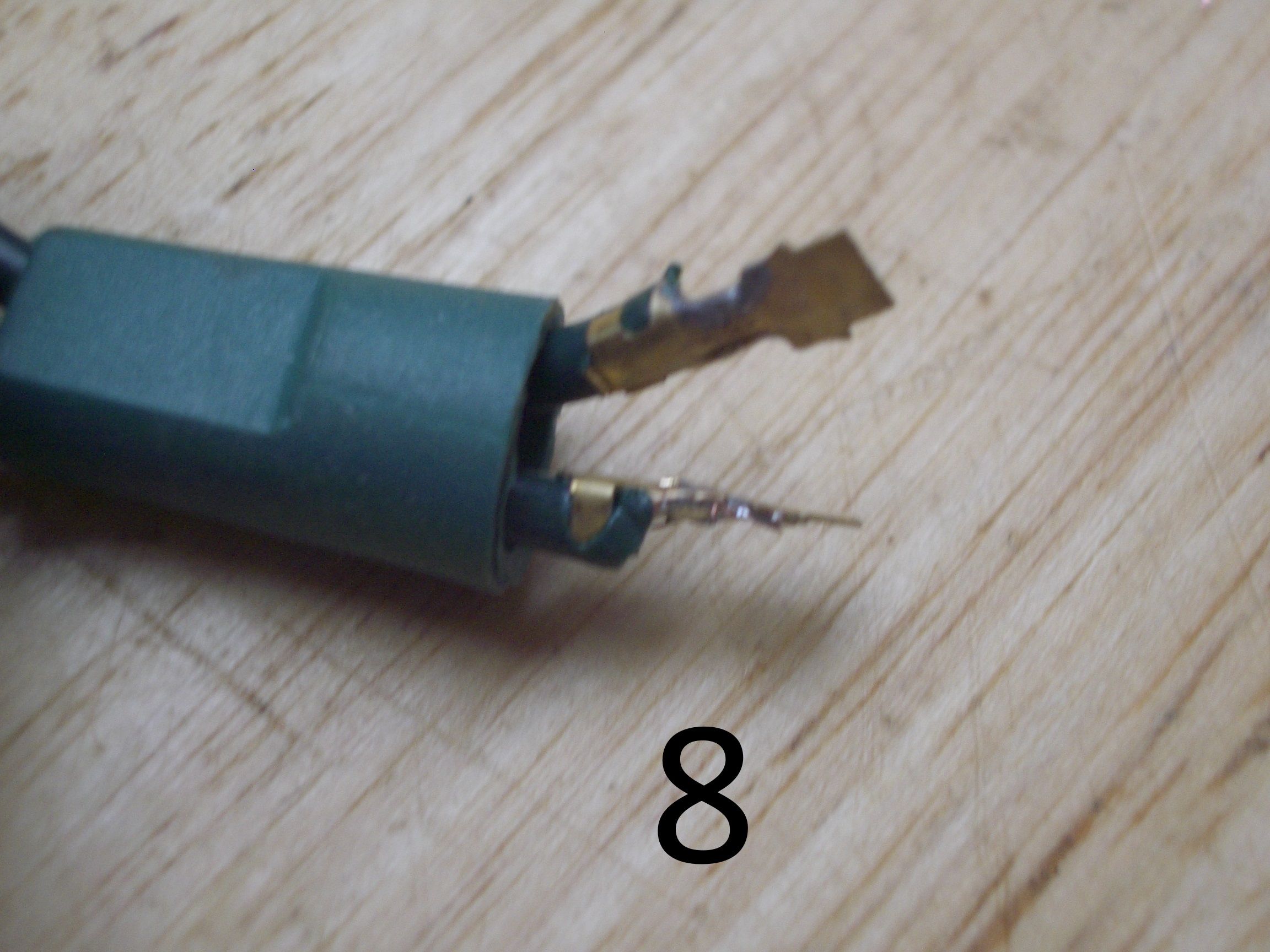 Test and Fix Incandescent Christmas Lights 5 Steps (with Pictures