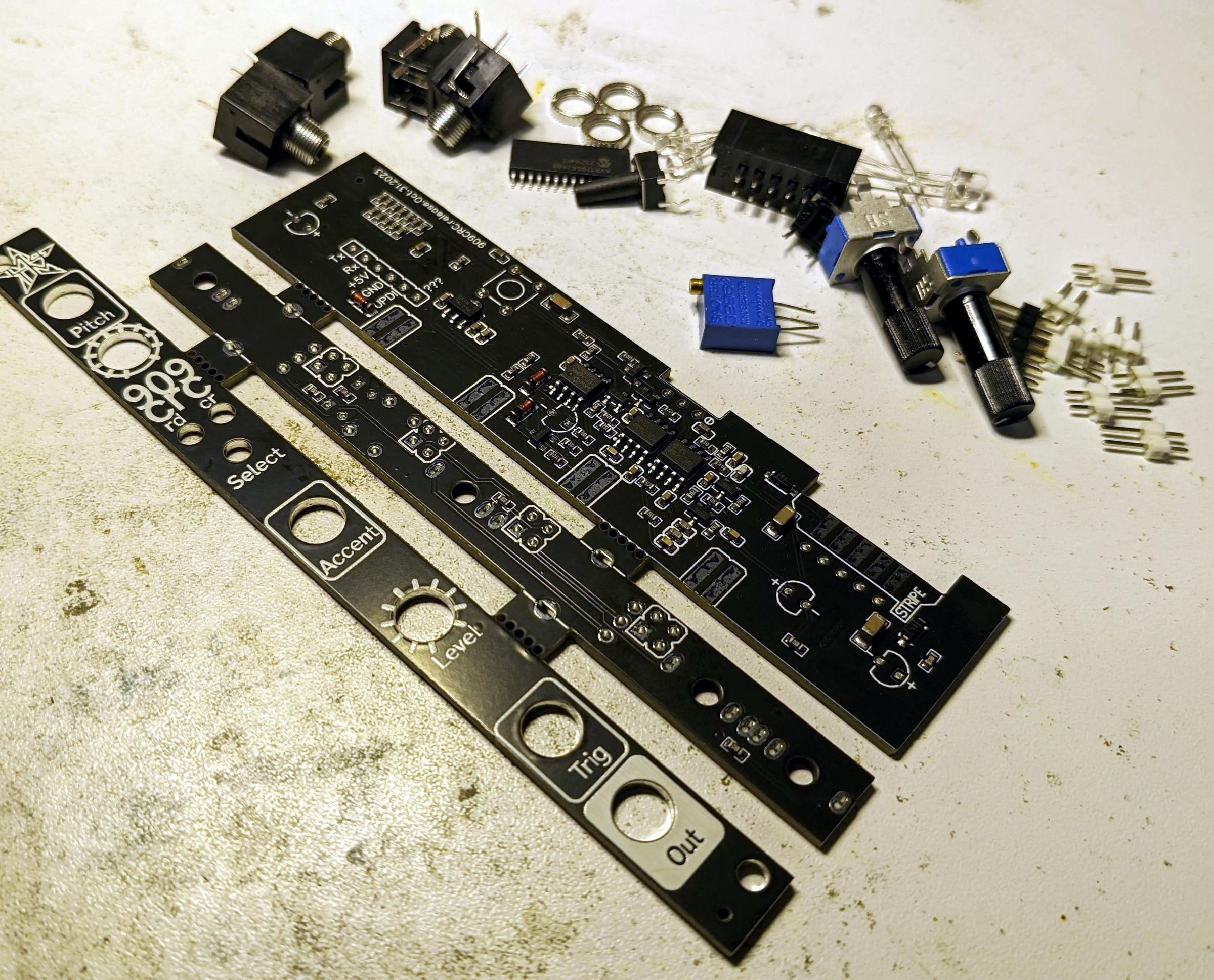 Modular for the Masses 909CRC Eurorack Module