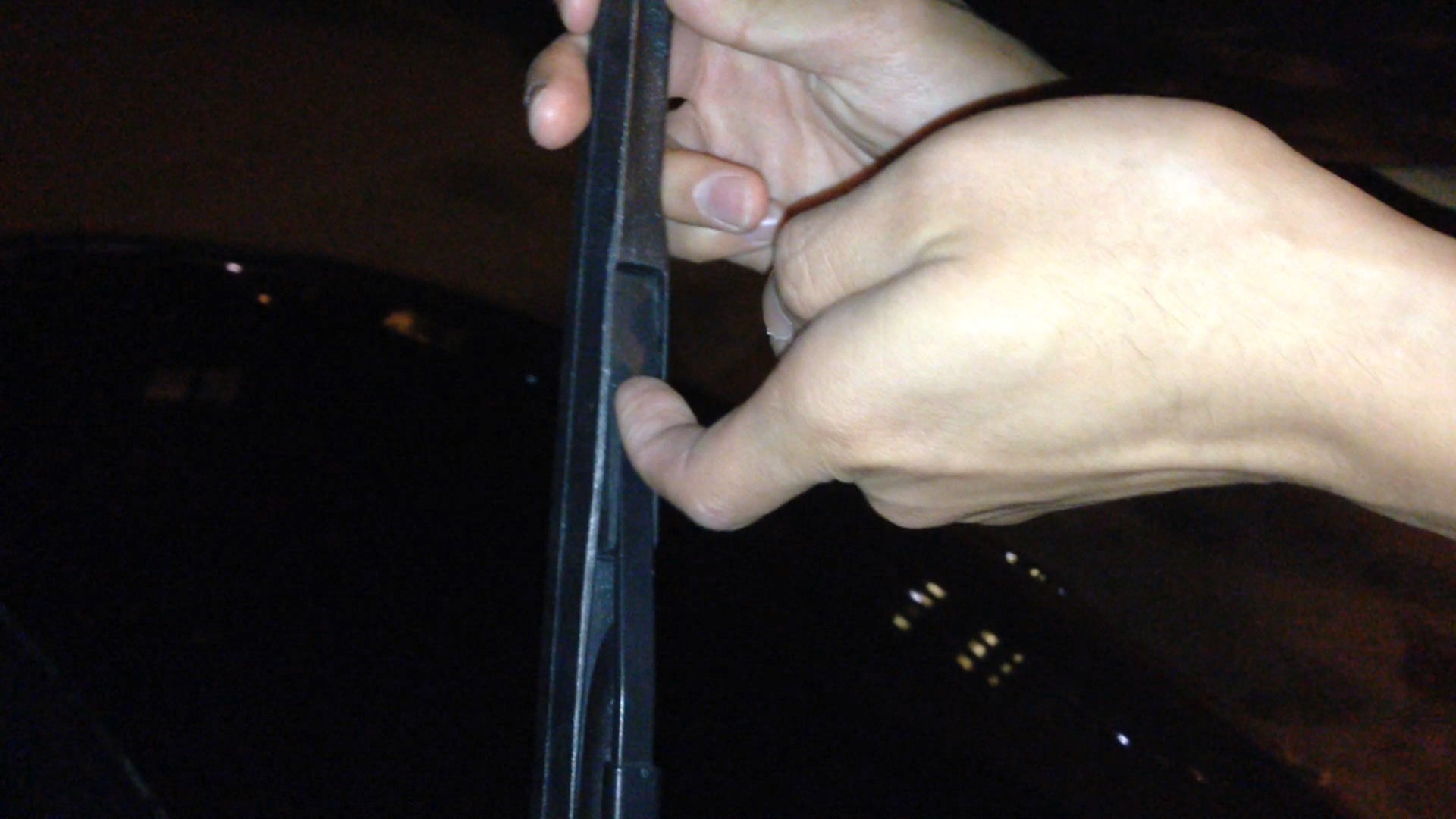Tutorial How to Change Windshield Wiper Blades on 2011 Honda Civic Instructables