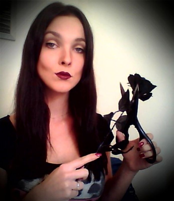 Morticia Addams Make Up for Halloween