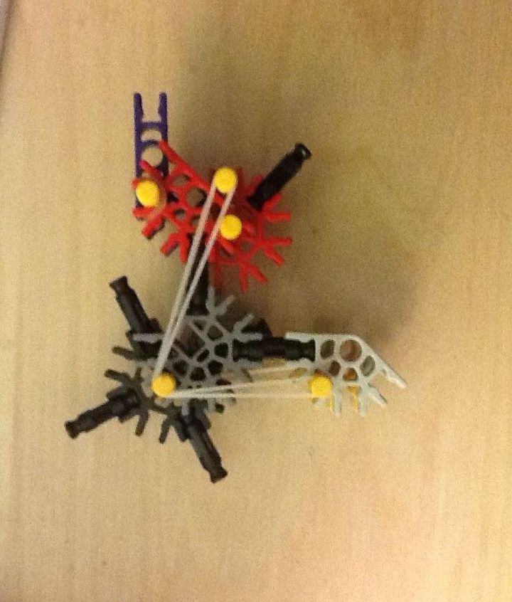 Tiny KNEX Rubber Band Shooter (pistol/4 Bullet Round/semiauto)