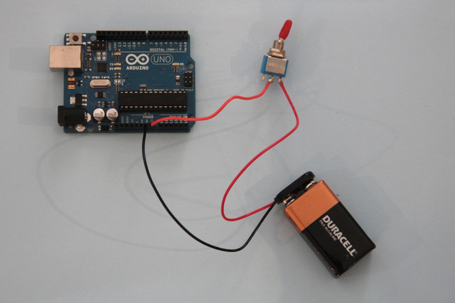 Powering Arduino With a Battery