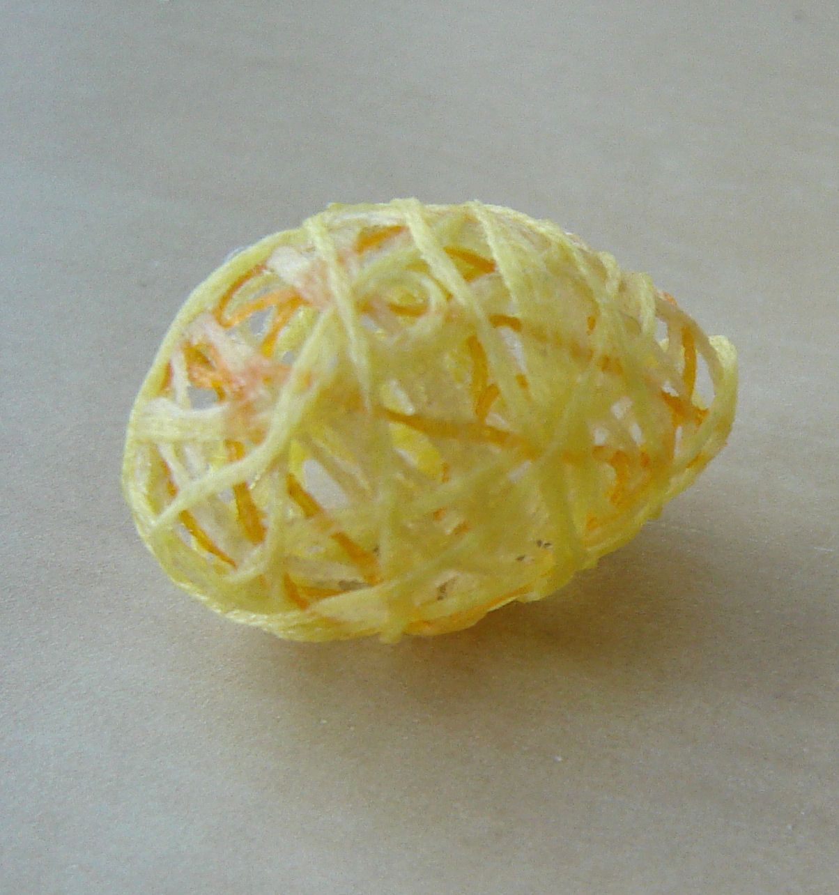 String Easter Eggs : 8 Steps (with Pictures) - Instructables