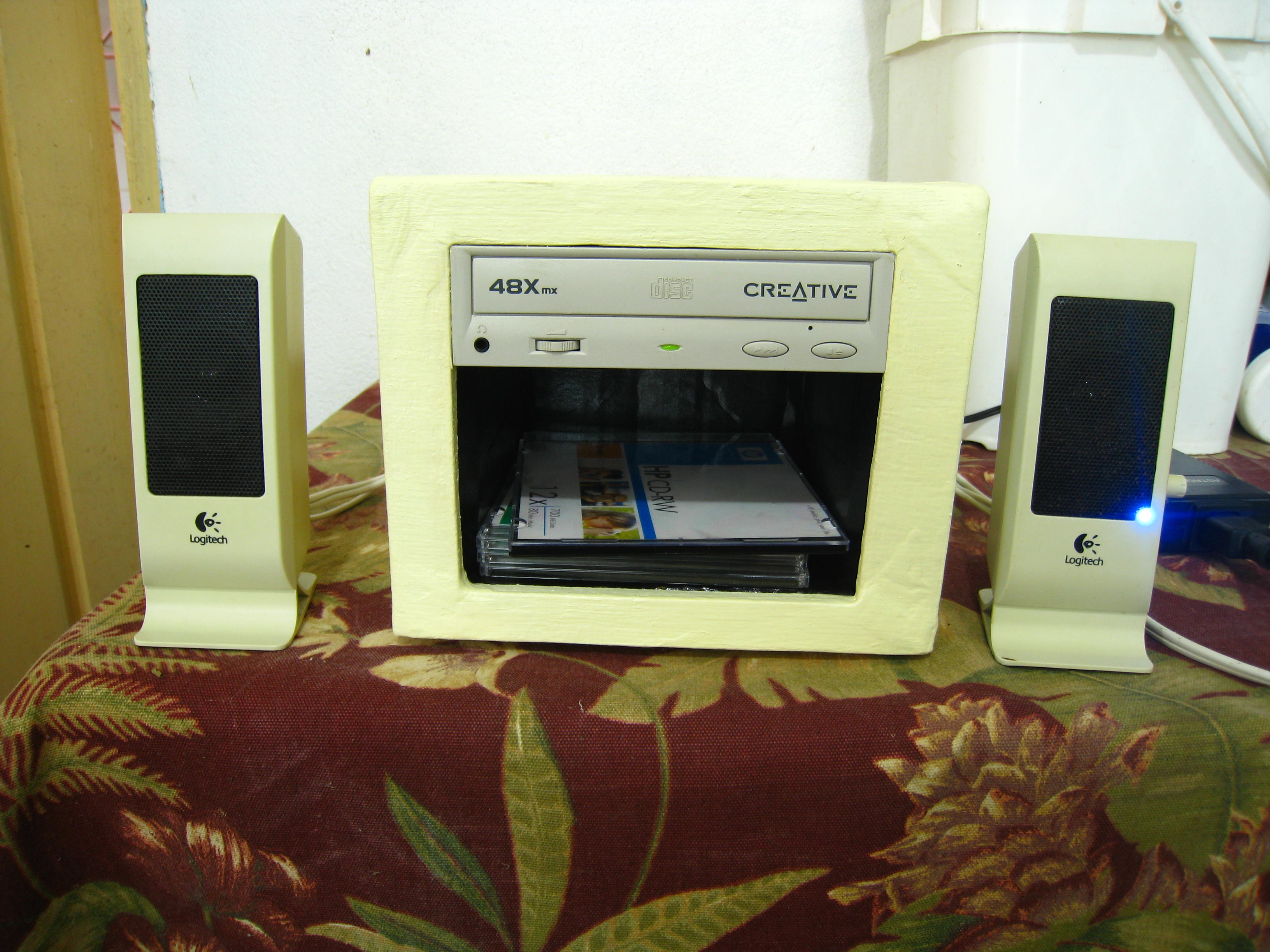 Stand Alone CD Player