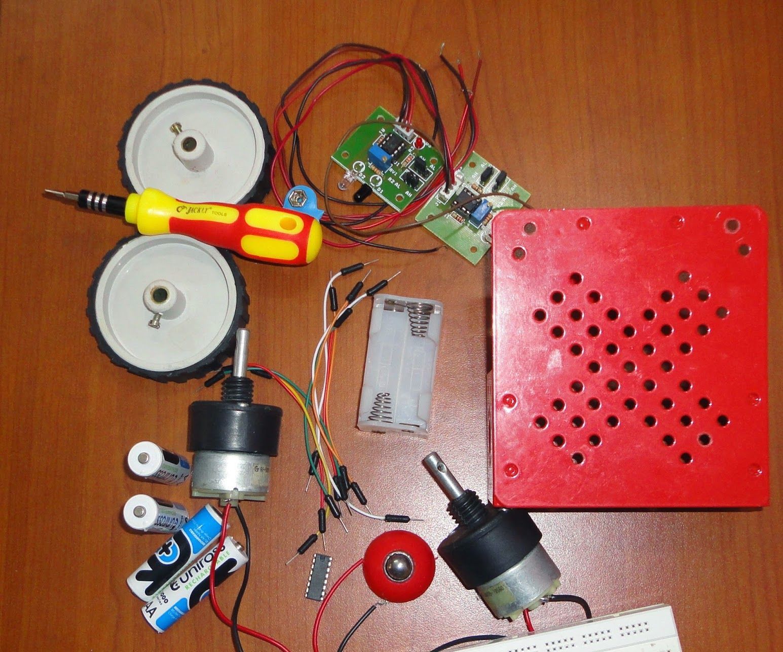A Simple and Cheap DIY Line Following Robot