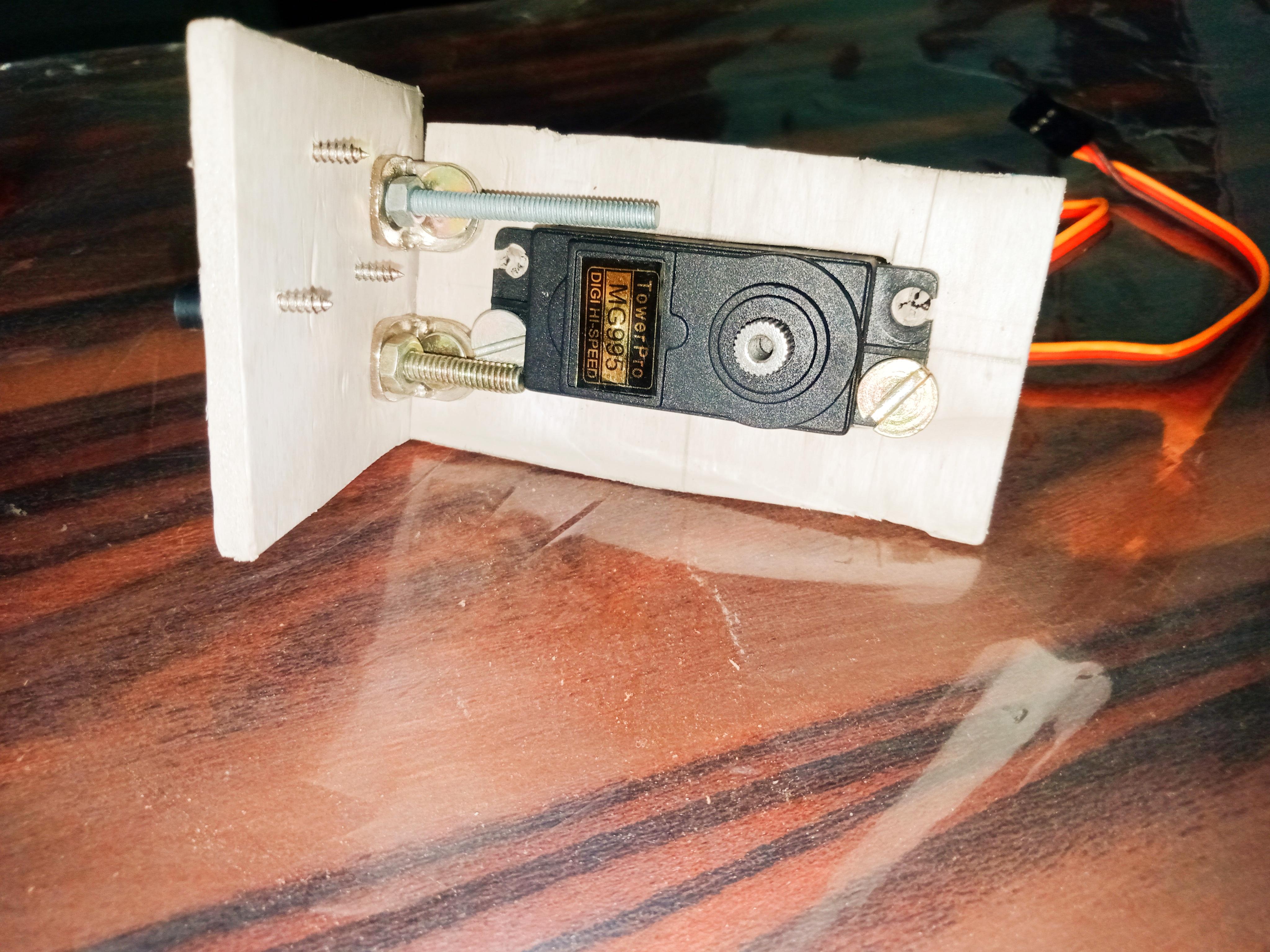 Motion Control Gimbal 12 Steps Instructables