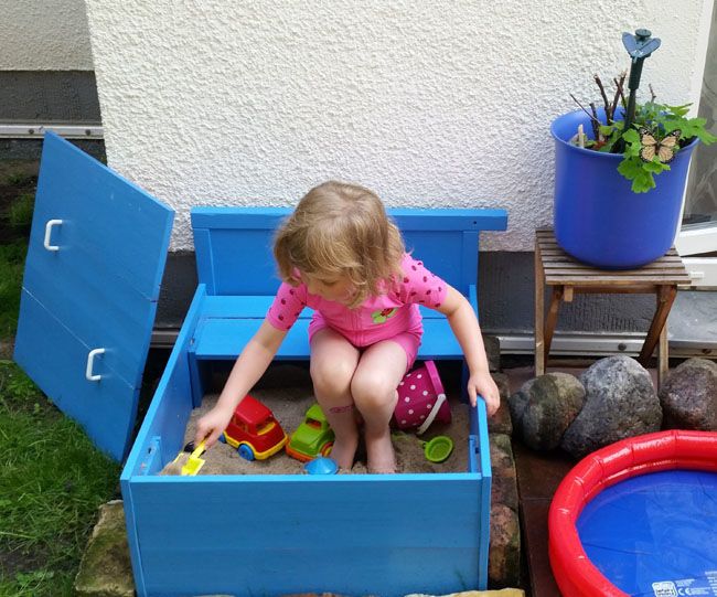 The Upcycled DIY Sandbox