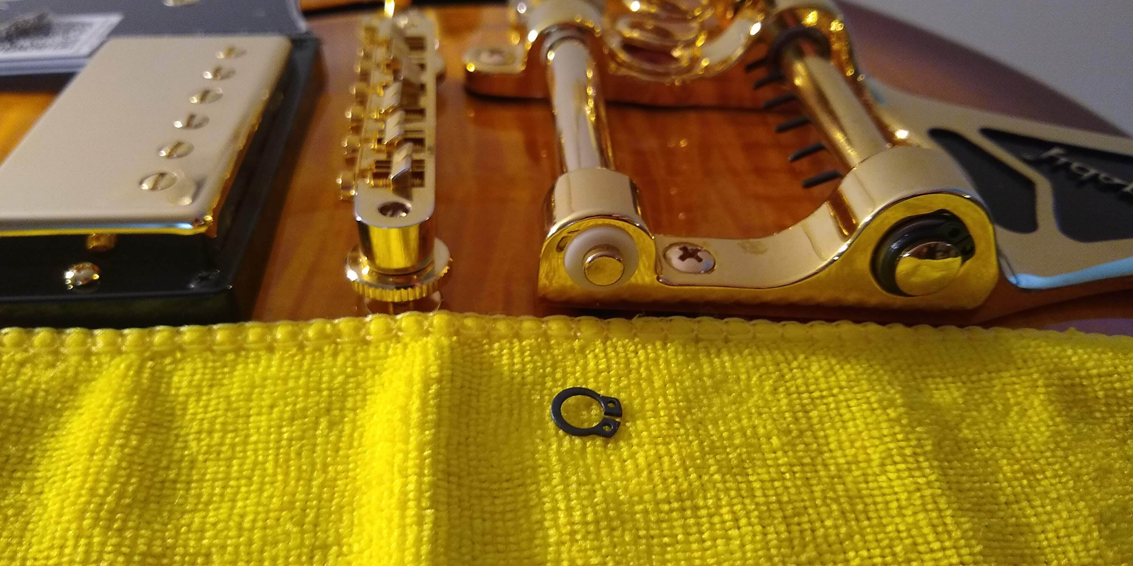 bigsby b70 gold