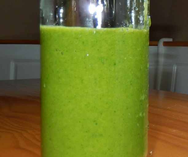 Belly-Friendly Green Smoothie