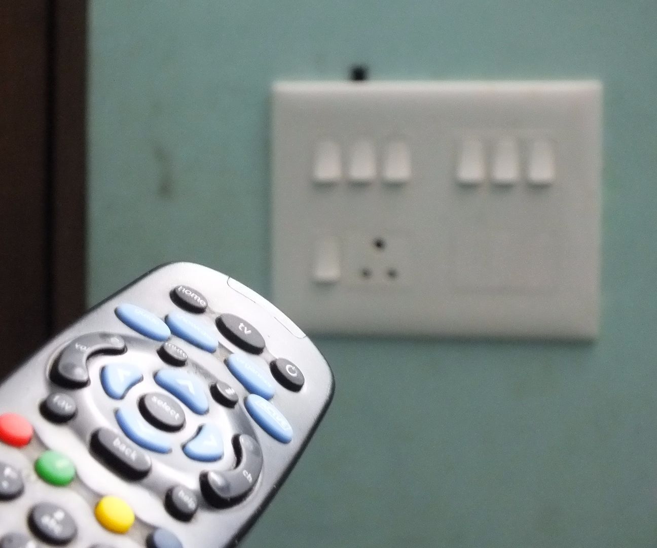 Remote controlled switch using Atmega 328p