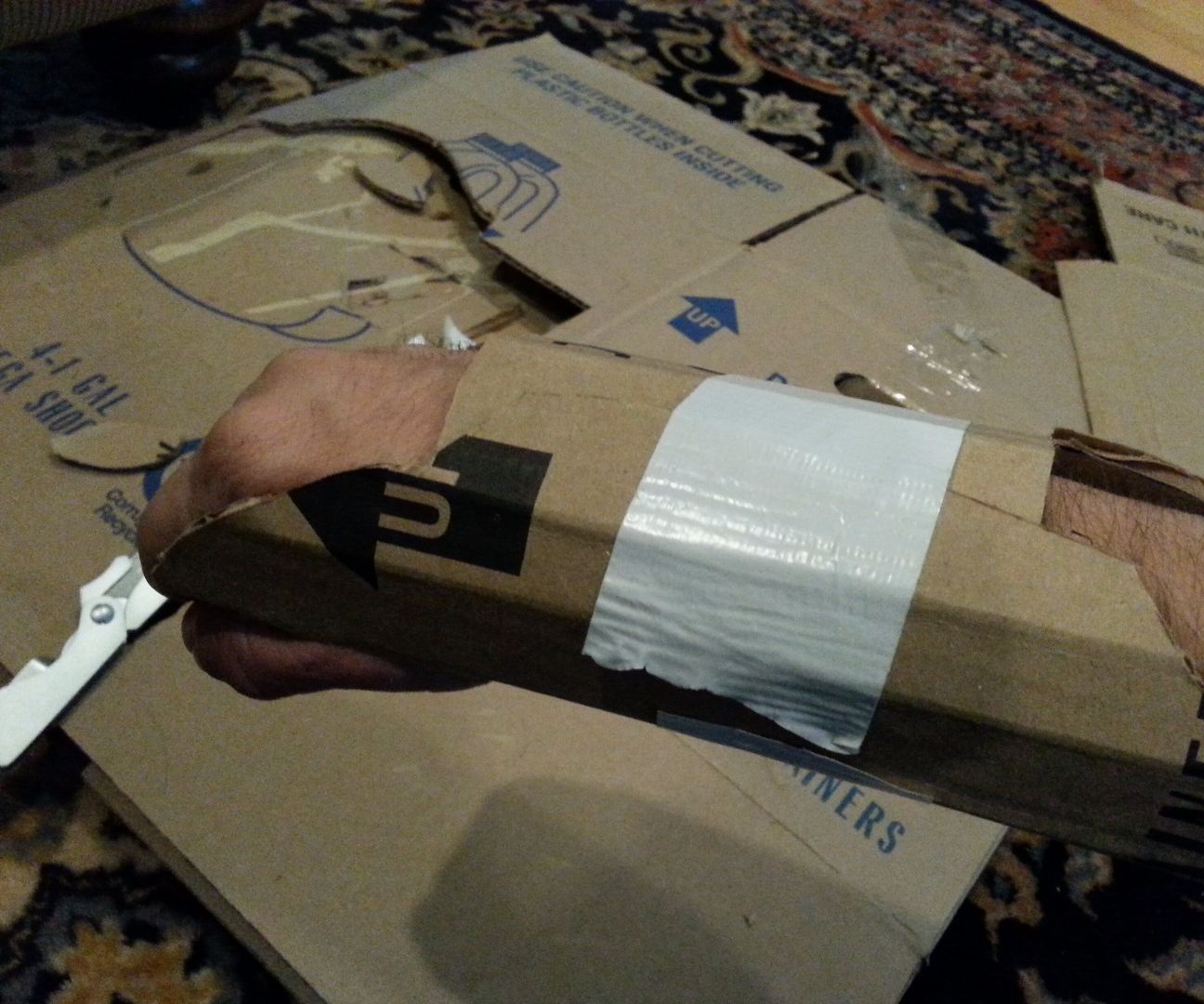 Cardboard Wrist Immobilization Brace 