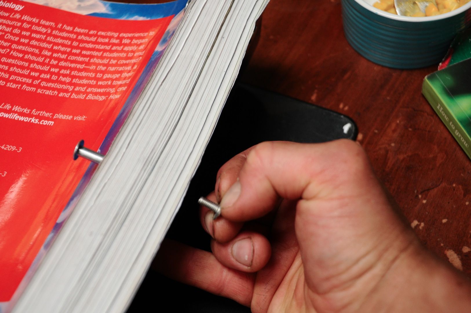 Binding a LooseLeaf Text Book Instructables