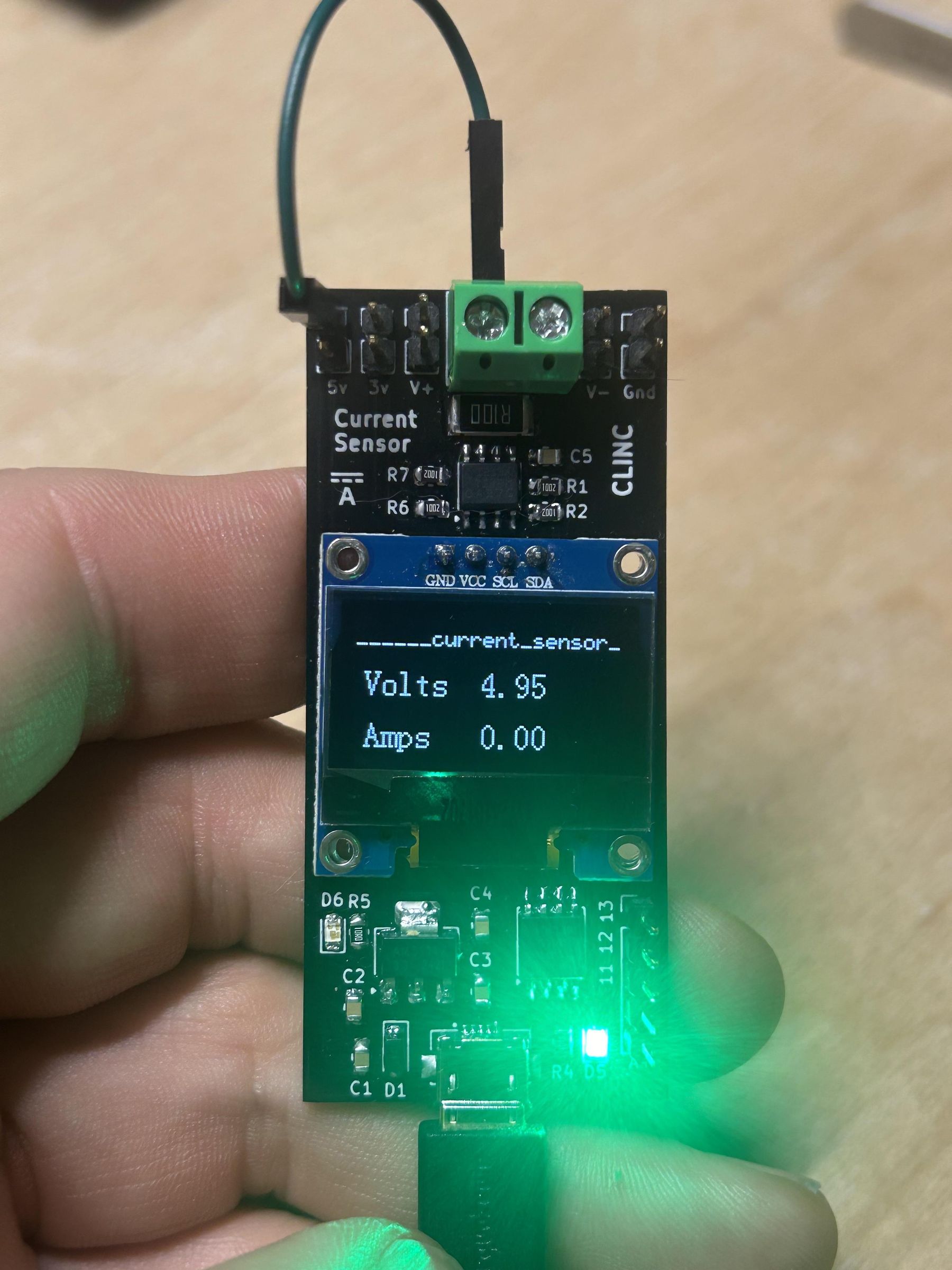 A TTiny Curr8nt Moni5or