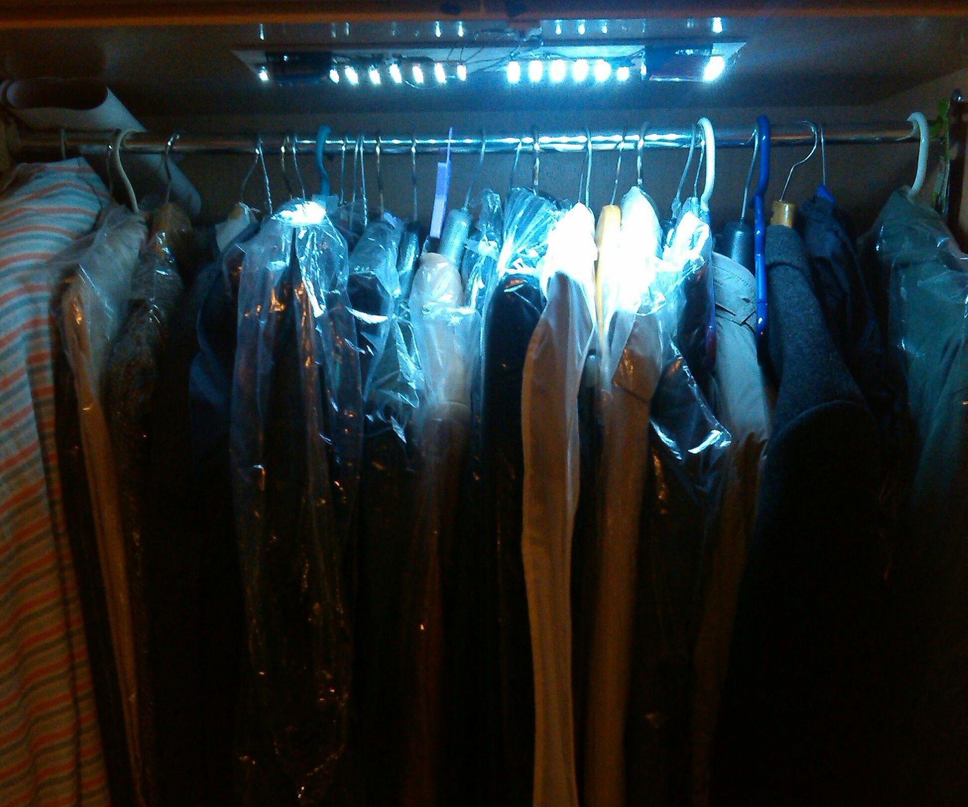 The Easiest Way to Make  Wardrobe Lights