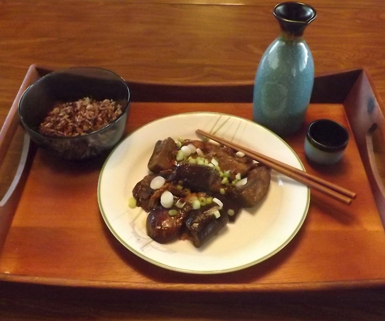 SPICY GARLIC EGGPLANT WITH SHIITAKE MUSHROOMS (Yǔ Xiānggū Yú Xiāng Qiézi) 