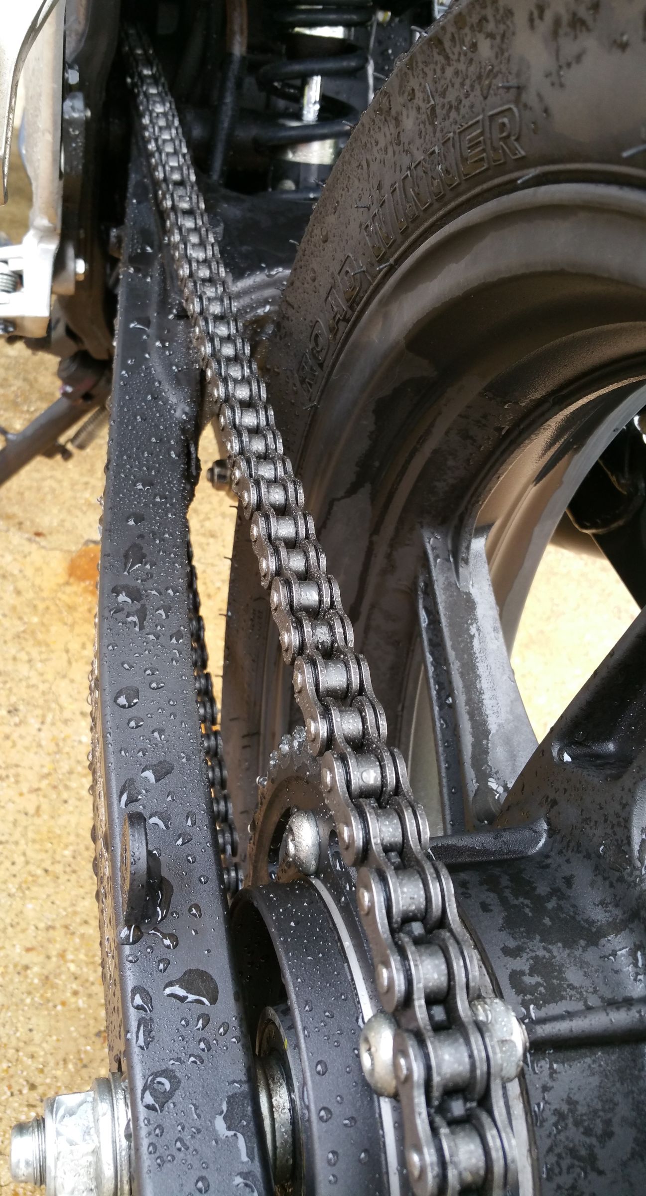 How to Clean, Lubricate, and Wax a Motorcycle Chain 7 Steps (with