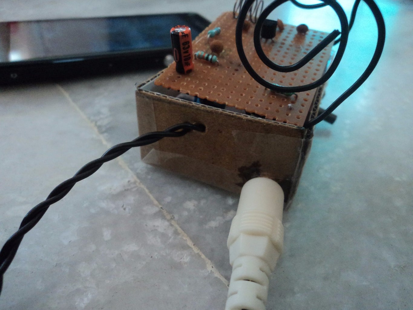 FM Transmitter : 10 Steps (with Pictures) Circuit Diagram