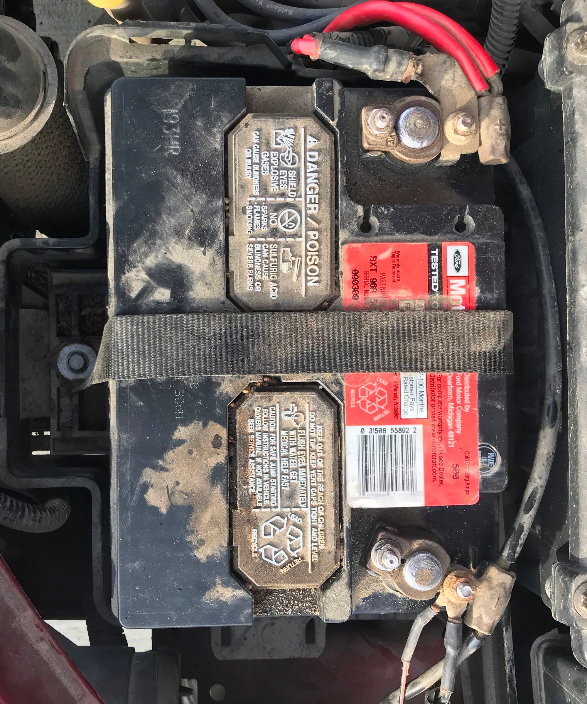 How to Replace a Battery in a Vehicle