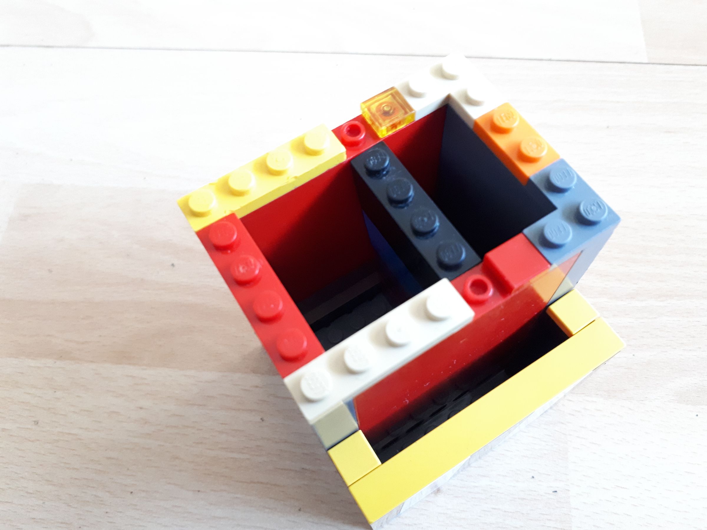 Lego Pen Holder 5 Steps Instructables