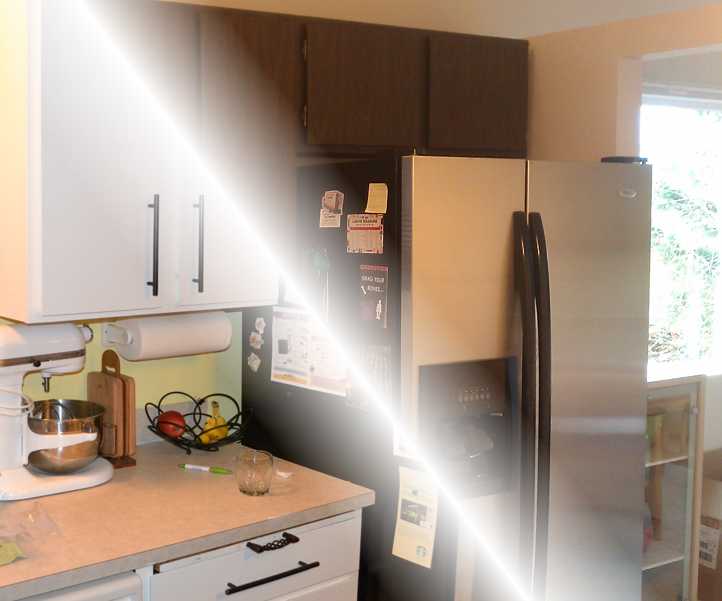 Remodeling: Refreshing Kitchen Cabinets